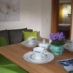 Am Waldchen Apartmán *